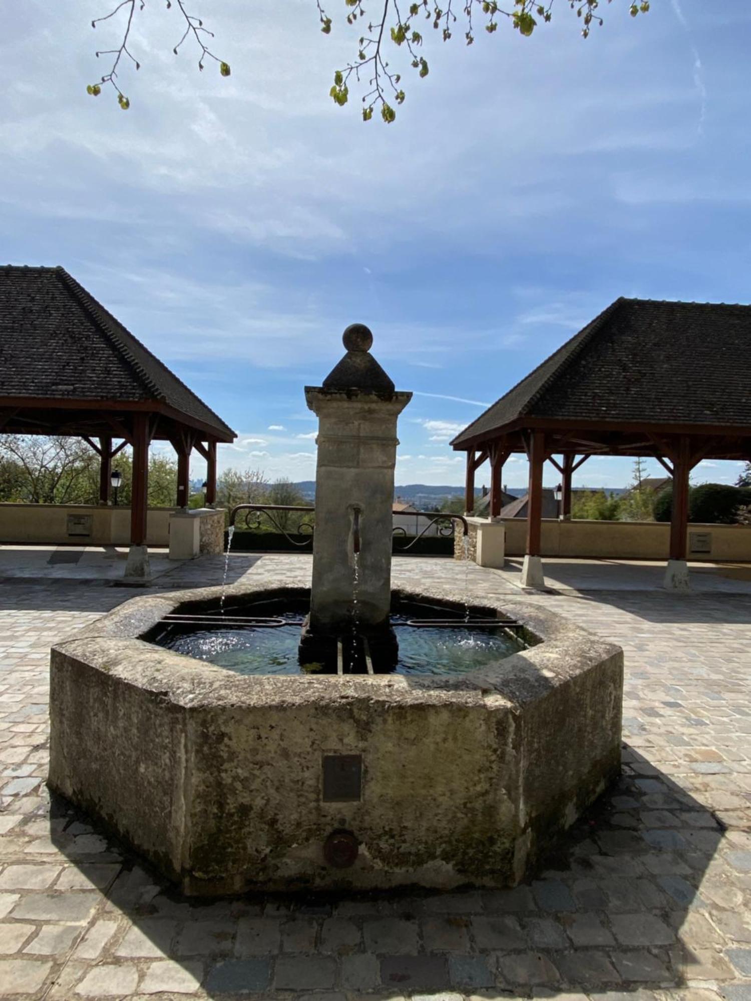 La Villa Perchee Calme, Sauna, Parking Prive Saint-Prix  외부 사진